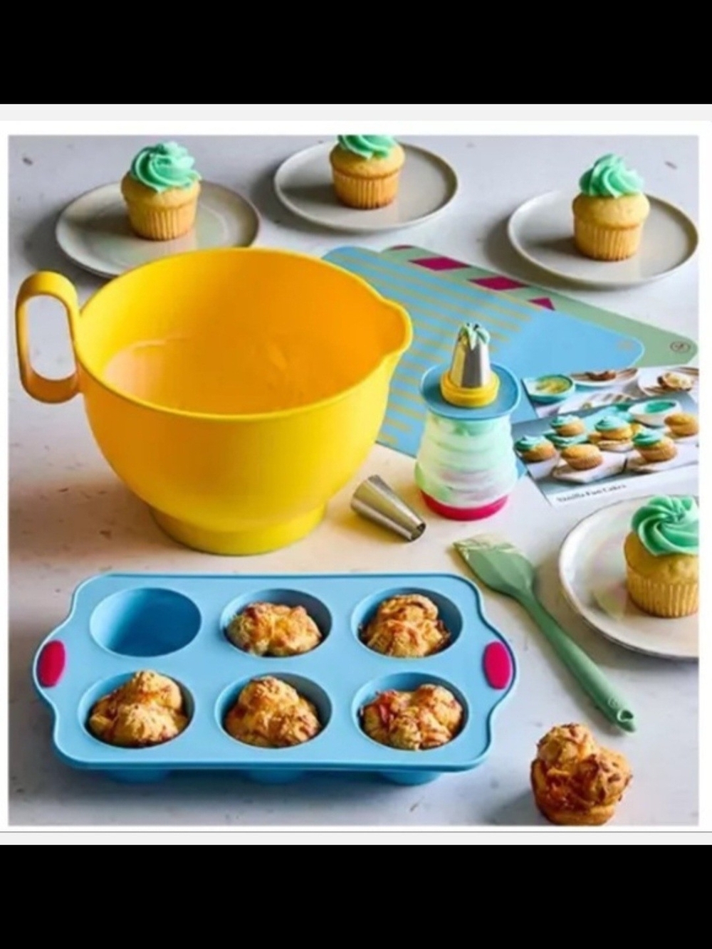 Pampered Chef  Kids Bake Set